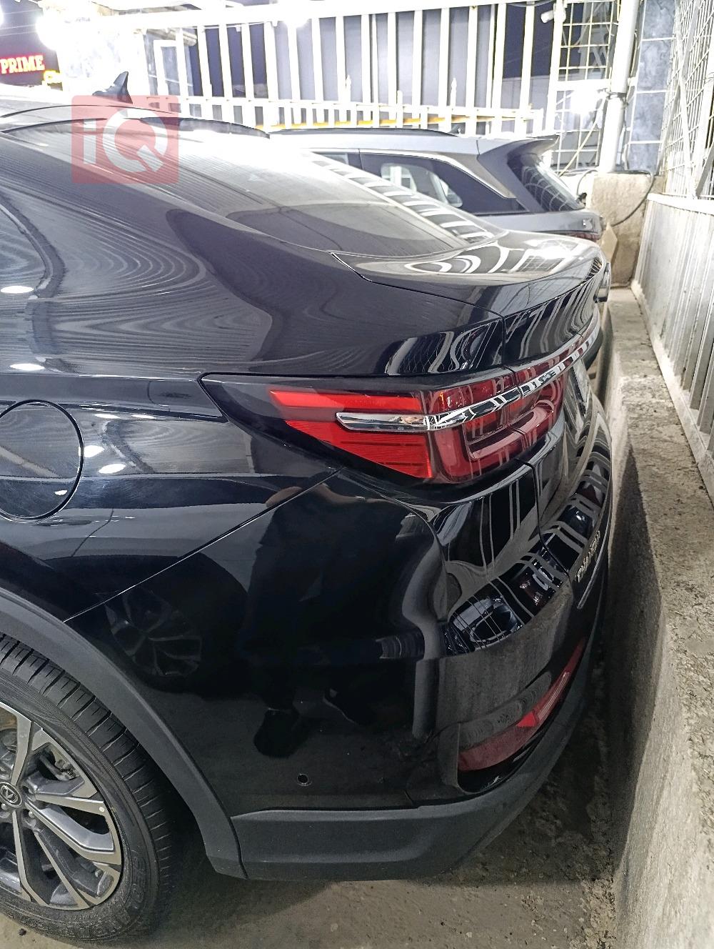Changan CS85